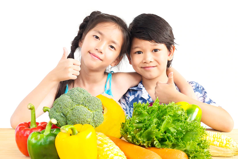 Mengajarkan Anak Gemar Makan Sayuran, Ini Dia Caranya