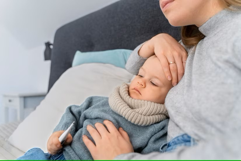 Anak Demam, Kapan Harus Memberikan Parasetamol atau Ibuprofen?