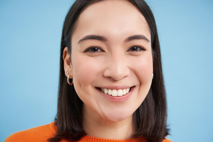 Mengapa Ada Orang yang Memiliki Lesung Pipi?