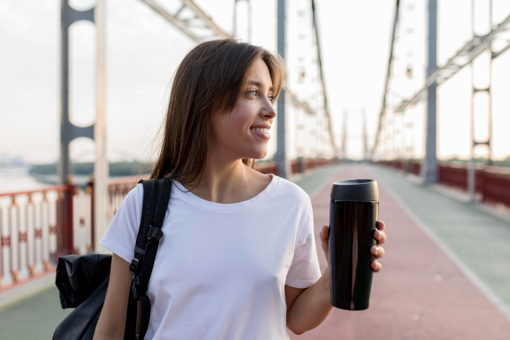 Ini Cara Membersihkan Botol Minum (Tumbler) yang Benar