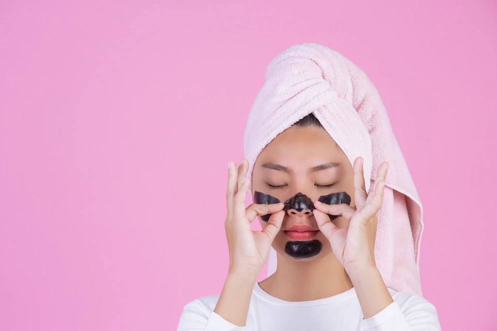 Komedo Putih dan Komedo Hitam Tidak Sama, Ini Perbedaannya
