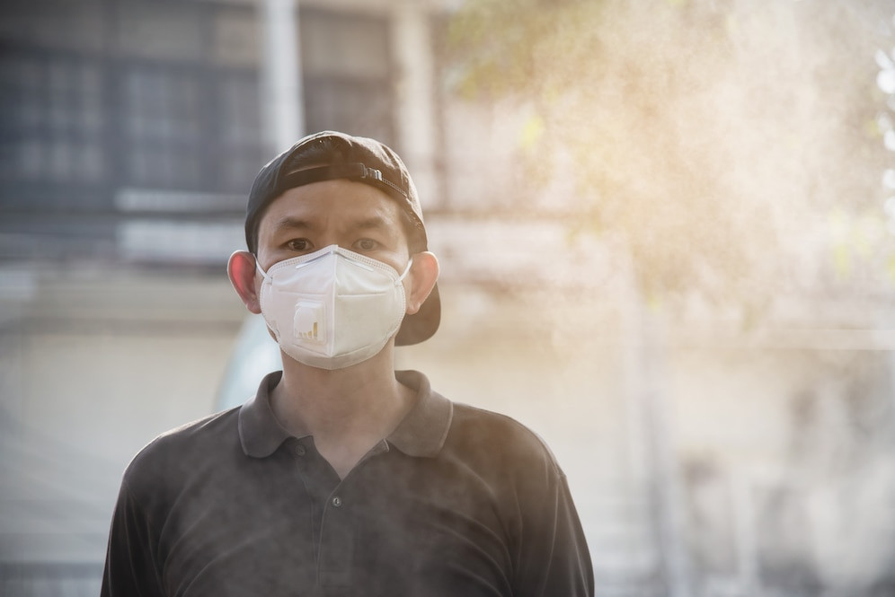 Inilah yang Harus Dilakukan jika Terkena Gas Air Mata