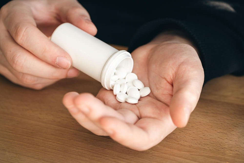 Tanda-Tanda Keracunan Obat dan Cara Mengatasinya
